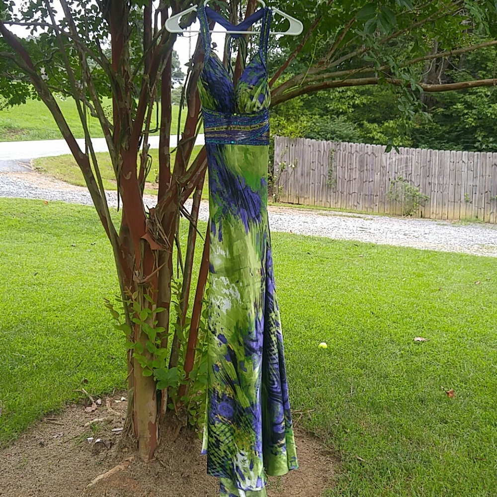 Formal dress
